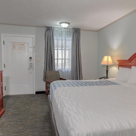 Belle Aire Motel - Downtown Convention Center - 蓋特林堡 外观 照片